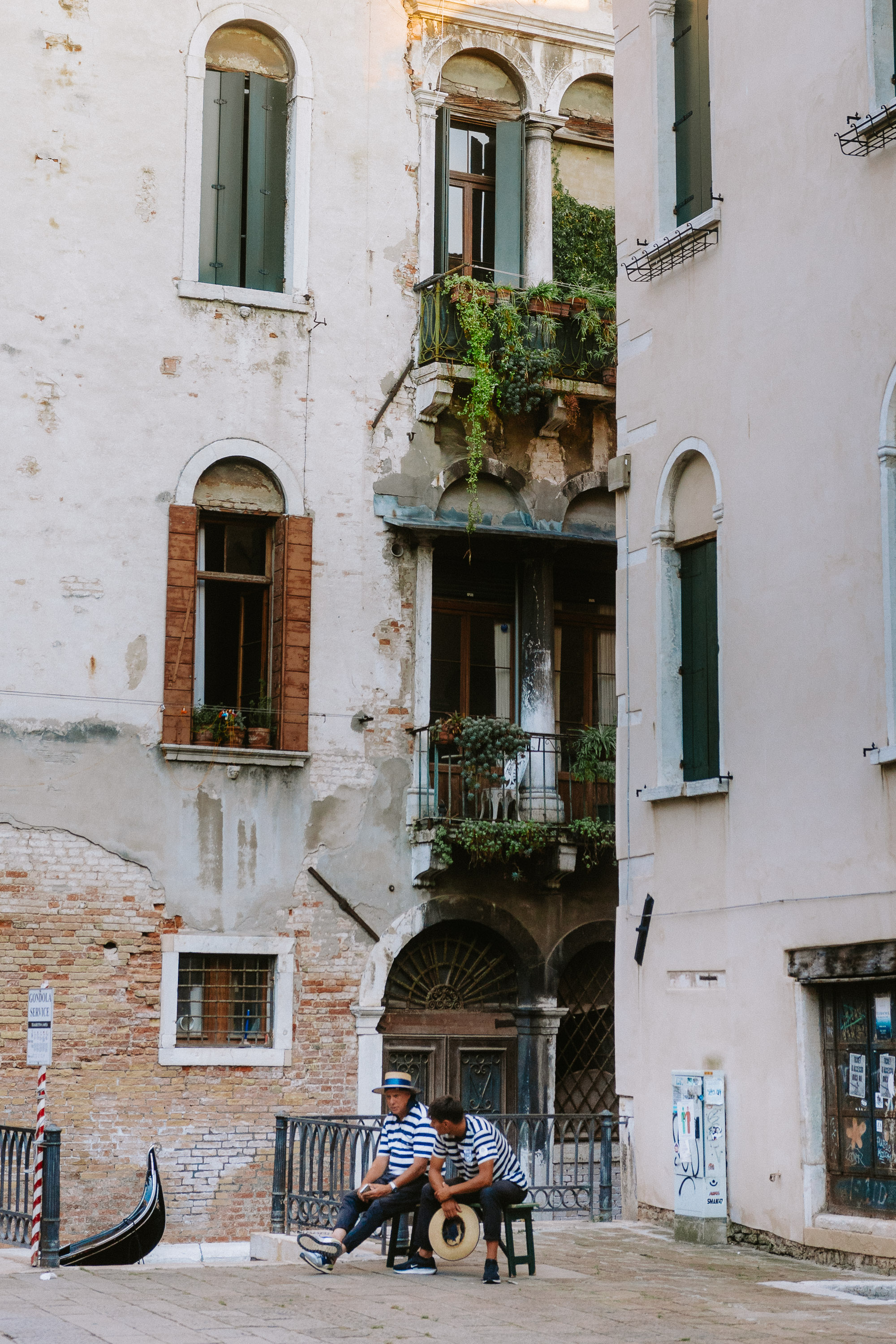Gondoliers